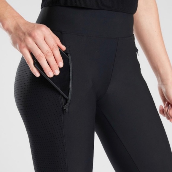 Athleta Stellar Crop Pant Black XS NWT - Picture 4 of 7